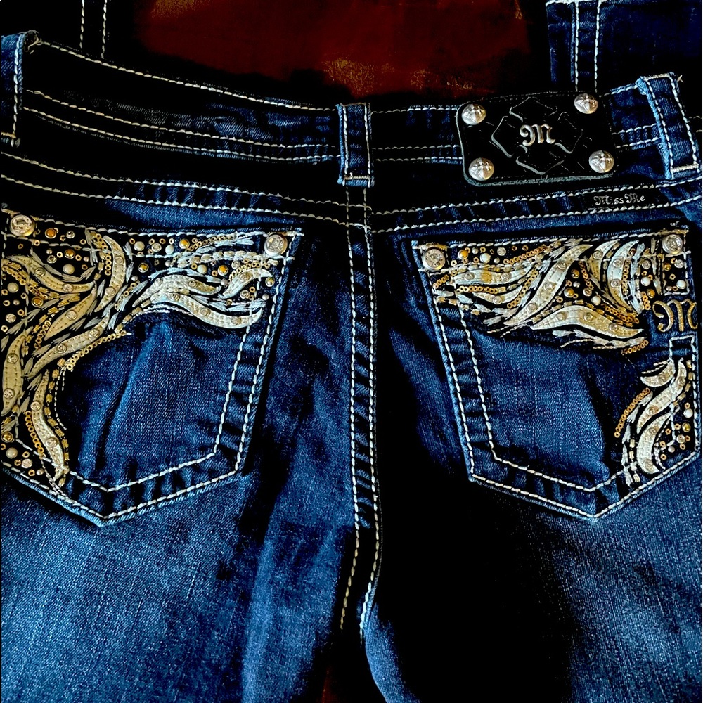 Miss Me Signature Skinny 29 x 31 ❤️